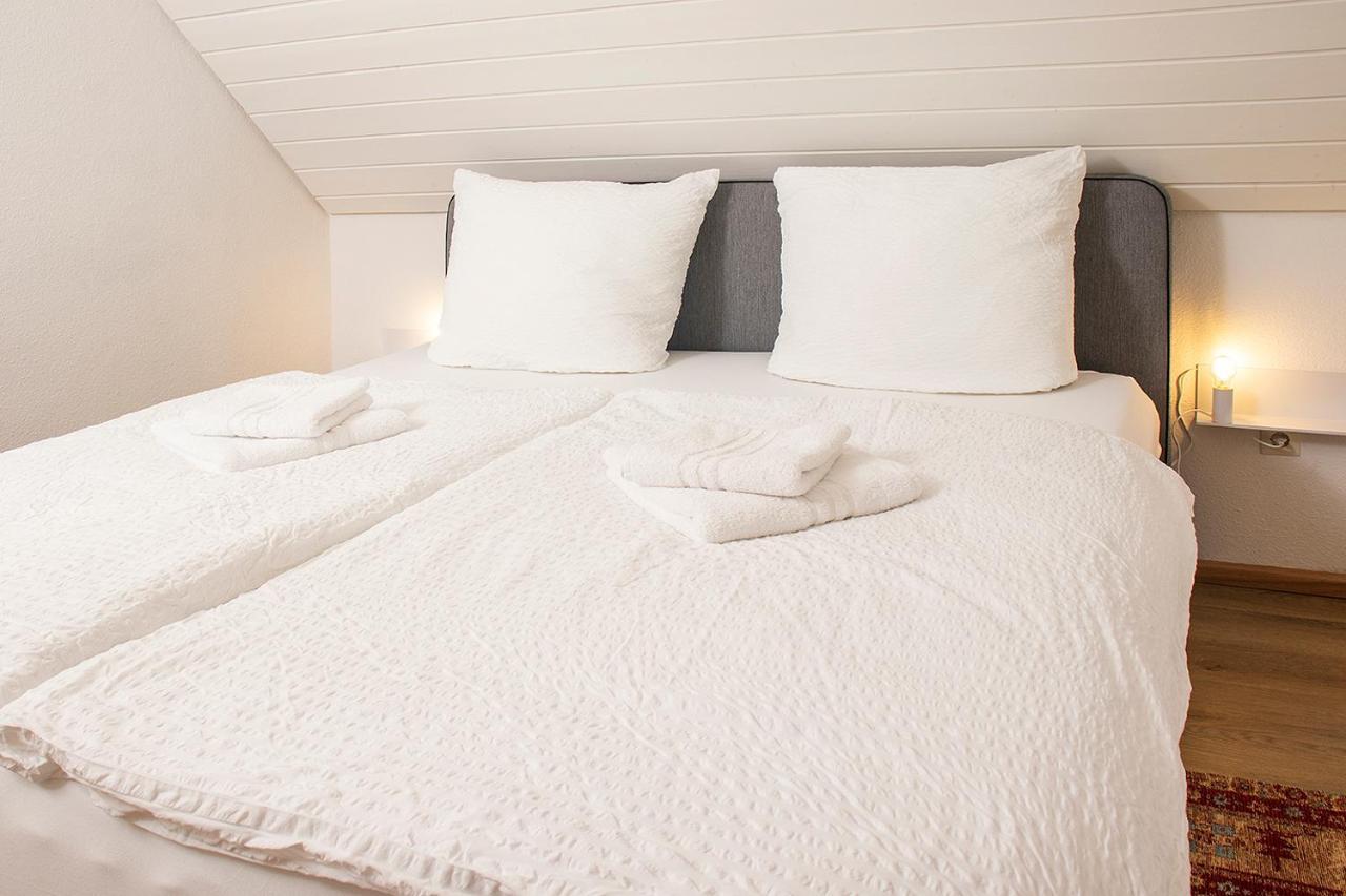 Blackncozy - Grosszuegiges Designappartement Mit Boxspringbetten Und Heimkino Feldberg  Extérieur photo